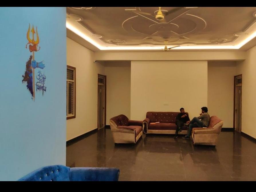 Hotel Kcr 阿格拉 外观 照片